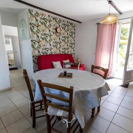 La Resiniere Casa de Férias Hinx